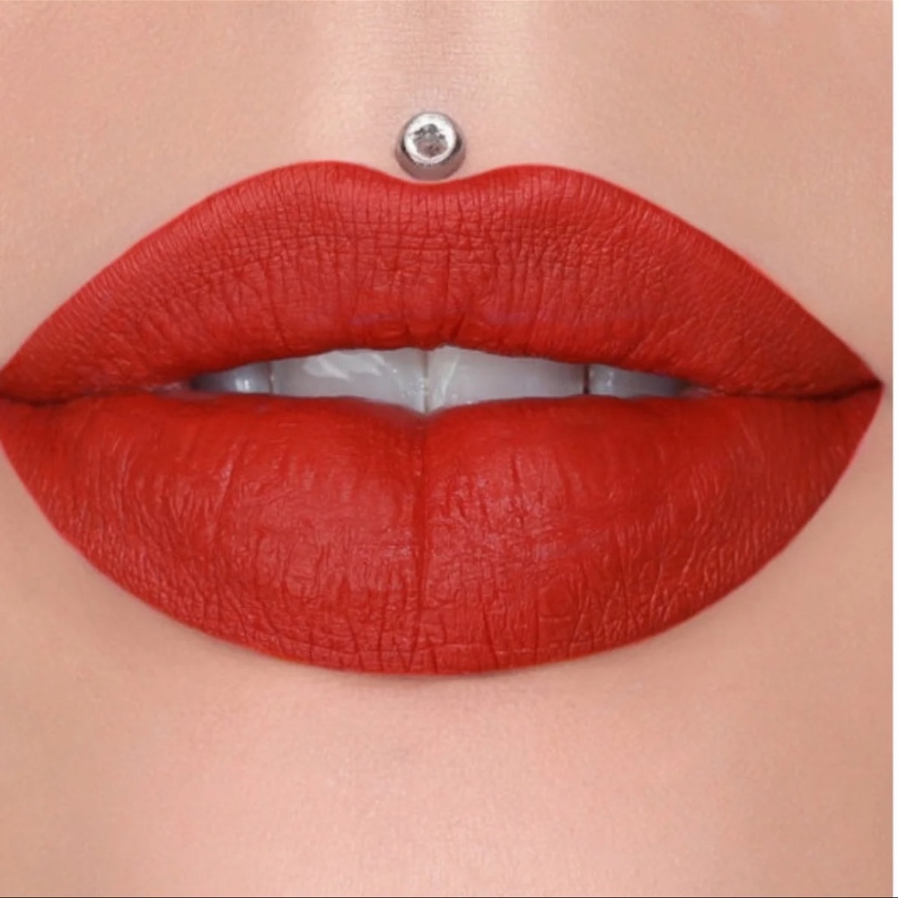 Jeffree Cherry Soda Lipstick